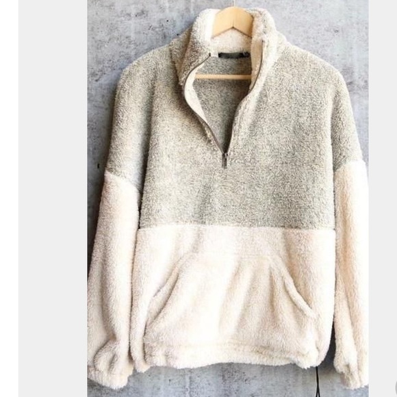 ❌SOLD❌✨Taupe Ivory Fur Soft Pullover✨ - Picture 4 of 6